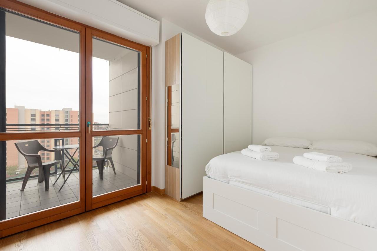 Milan Comfy Apartment X3 - With Balcony Екстериор снимка