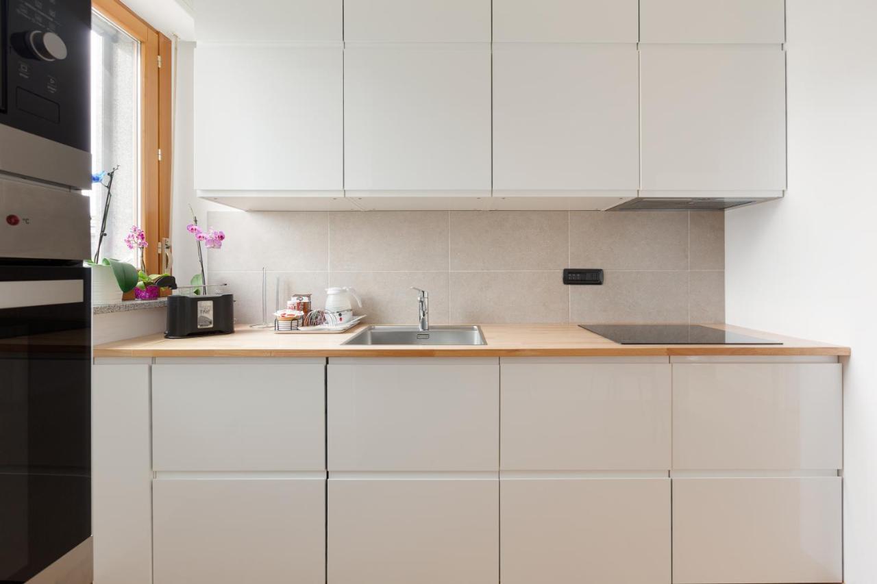 Milan Comfy Apartment X3 - With Balcony Екстериор снимка